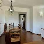 3 Bedroom Near The